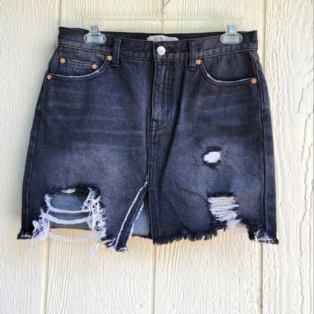 Free People we the free distressed black denim skirt size 26